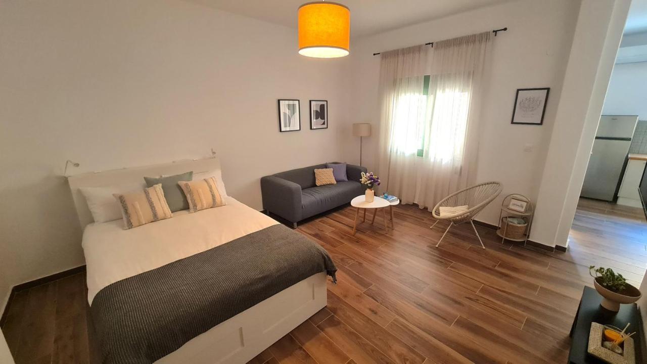 Yannis Guest House Aegina المظهر الخارجي الصورة